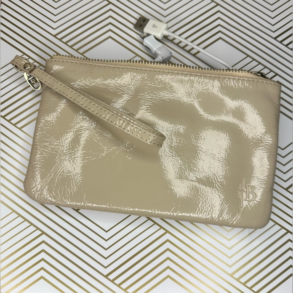 Hbutler Mighty Purse Clutch Cream Phone Charger